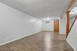 2590 21st St, Cuyahoga Falls, OH 44223 - Photo 18