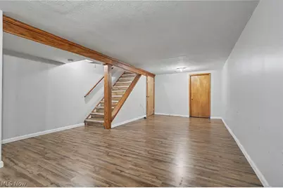 2590 21st Street, Cuyahoga Falls, OH 44223 - Photo 38