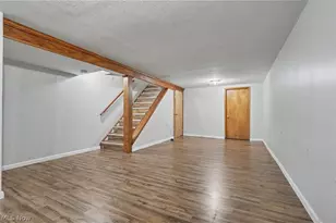 2590 21st St, Cuyahoga Falls, OH 44223 - Photo 38