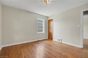2590 21st St, Cuyahoga Falls, OH 44223 - Photo 30