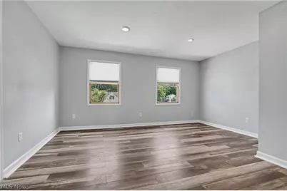 2590 21st Street, Cuyahoga Falls, OH 44223 - Photo 24