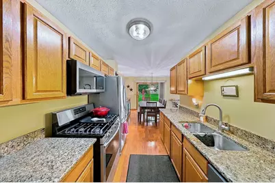 1845 Hobbits Way, Brunswick, OH 44212 - Photo 16