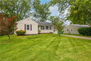 8224 Westmoor Rd, Mentor, OH 44060 - Photo 32