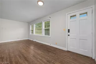 8224 Westmoor Rd, Mentor, OH 44060 - Photo 6