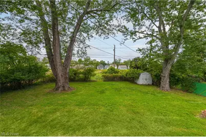 8224 Westmoor Road, Mentor, OH 44060 - Photo 28