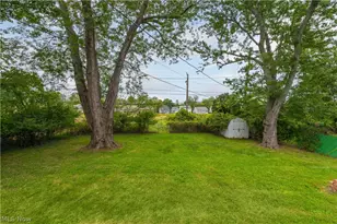 8224 Westmoor Rd, Mentor, OH 44060 - Photo 28
