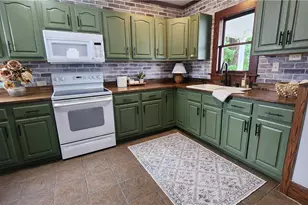 154 Moore Ave NW, New Philadelphia, OH 44663 - Photo 12