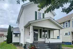 154 Moore Ave NW, New Philadelphia, OH 44663 - Photo 2