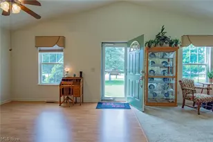 6433 Oberlin Rd, Amherst, OH 44001 - Photo 8