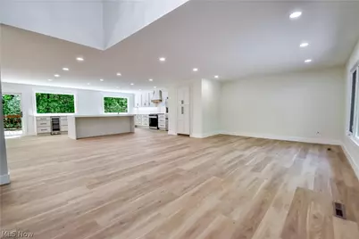 19121 Brewster Road, Aurora, OH 44202 - Photo 10
