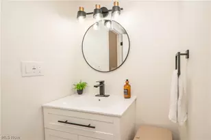 615 Summit St SE, North Canton, OH 44720 - Photo 30