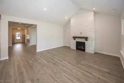 3727 Overlook Court, Fairlawn, OH 44333 - Photo 4