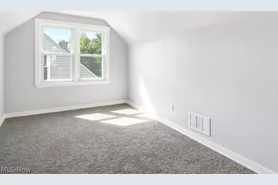1696 Oakwood Avenue, Akron, OH 44301 - Photo 20