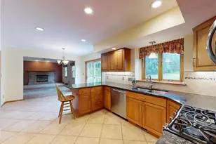 9875 Detwiler Rd, Canfield, OH 44406 - Photo 12