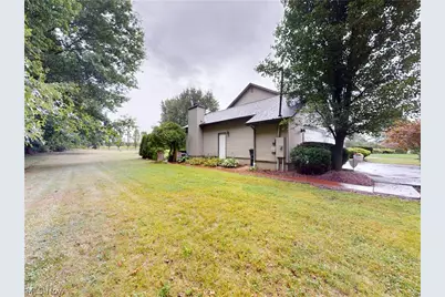 9875 Detwiler Road, Canfield, OH 44406 - Photo 2
