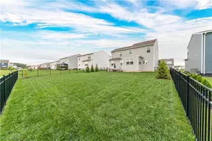 12577 Challenge Wy, Columbia Station, OH 44028 - Photo 24