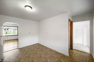 42 Holdren Rd, Little Hocking, OH 45742 - Photo 6