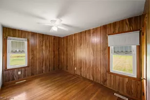 42 Holdren Rd, Little Hocking, OH 45742 - Photo 12