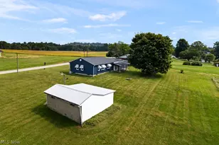 42 Holdren Rd, Little Hocking, OH 45742 - Photo 36