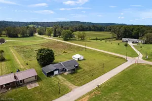 42 Holdren Rd, Little Hocking, OH 45742 - Photo 42