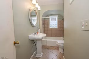1950 Connecticut Ave, Youngstown, OH 44509 - Photo 16
