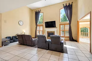 8808 Eastlynn Ave NW, Massillon, OH 44646 - Photo 10