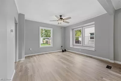 2162 W 95th Street, Loveland, OH 44102 - Photo 10