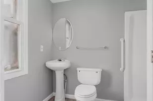 2162 W 95th St, Loveland, OH 44102 - Photo 6