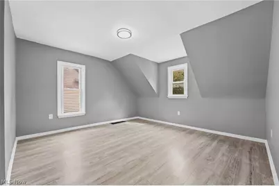 2162 W 95th Street, Loveland, OH 44102 - Photo 20