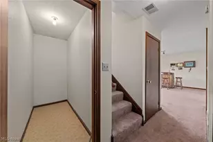 1901 Pleasant Valley Rd, Streetsboro, OH 44241 - Photo 28