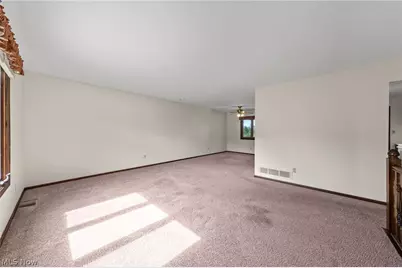 1901 Pleasant Valley Road, Streetsboro, OH 44241 - Photo 6