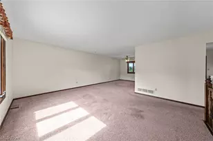 1901 Pleasant Valley Rd, Streetsboro, OH 44241 - Photo 6