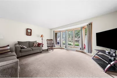 3724 Burrshire Drive NW, Canton, OH 44709 - Photo 14
