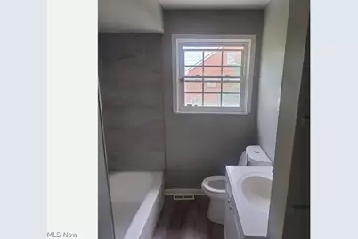 4595 Lee Road, Loveland, OH 44128 - Photo 8