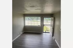 4595 Lee Rd, Loveland, OH 44128 - Photo 2