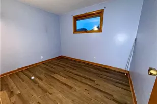 516 N Oak St, West Lafayette, OH 43845 - Photo 18