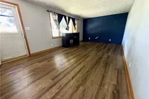 516 N Oak St, West Lafayette, OH 43845 - Photo 10