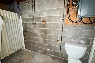 516 N Oak St, West Lafayette, OH 43845 - Photo 24
