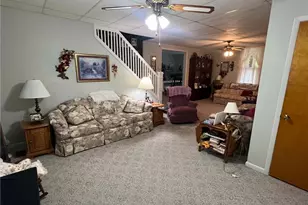 901 N Chestnut St, Barnesville, OH 43713 - Photo 4