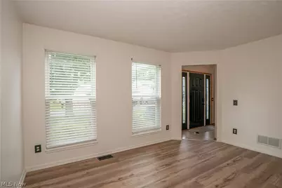 6526 Sugargrove Circle NE, Canton, OH 44721 - Photo 22