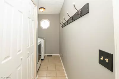 6526 Sugargrove Circle NE, Canton, OH 44721 - Photo 24