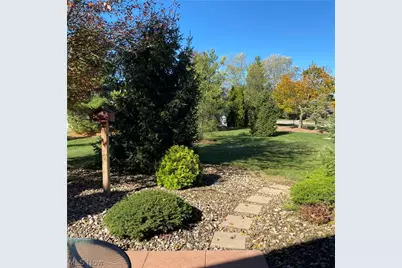 33110 Wren Haven Circle, North Ridgeville, OH 44039 - Photo 34