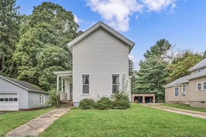 535 Day Street, Ravenna, OH 44266 - Photo 1
