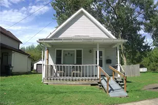 303 Van St, Barberton, OH 44203 - Photo 1