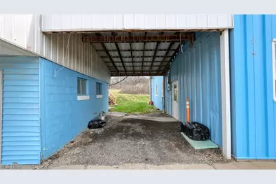 11445 East Pike, Cambridge, OH 43725 - Photo 8