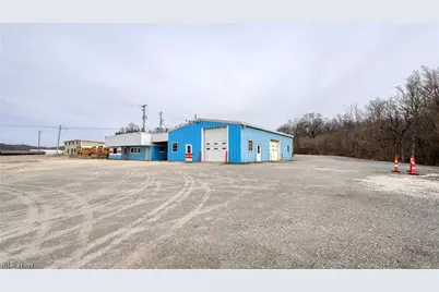 11445 East Pike, Cambridge, OH 43725 - Photo 10