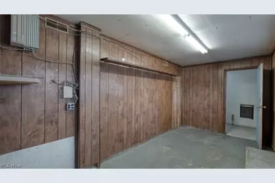 11445 East Pike, Cambridge, OH 43725 - Photo 46