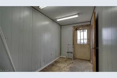 11445 East Pike, Cambridge, OH 43725 - Photo 26