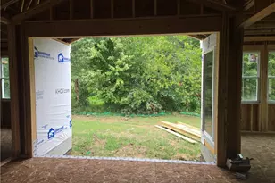 330 Delta Wy, Elyria, OH 44035 - Photo 2