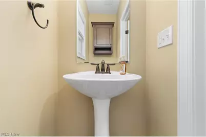 3901 Creekside Drive, Uniontown, OH 44685 - Photo 24